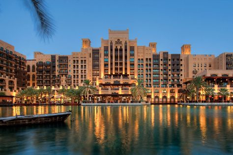 Jumeirah Mina A'Salam hotel review Madinat Jumeirah, Dubai Resorts, Hotel Landscape, Dubai Holidays, Anniversary Surprise, Family Friendly Hotels, Dubai Luxury, Dubai Hotel, Dubai City