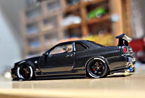 Hot Wheels Jdm Cars, Disney Cars Wallpaper, Hot Wheels Room, Diecast Cars Display, Rare Hot Wheels Cars, Hot Wheels Garage, Gtr R34, Hot Weels, Hot Wheels Sizzlers Cars