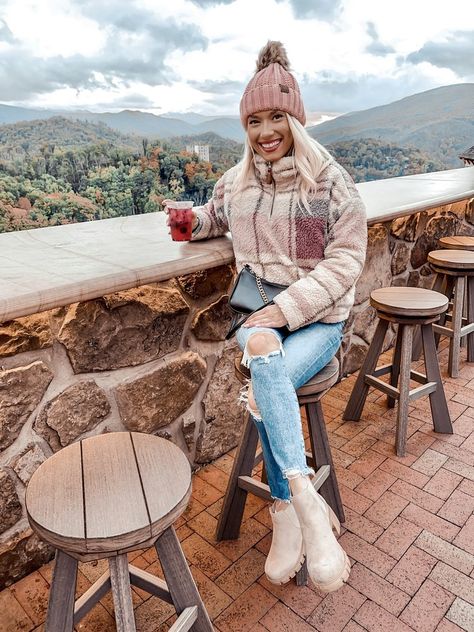 Chelsea Boots // Gatlinburg, TN Tennessee Trip Outfits, Nashville Honeymoon Outfits, Outfit Ideas For Gatlinburg, Gatlinburg Tennessee Winery, Pigeon Forge Outfits Winter, Outfits For Gatlinburg Tn Winter, Gatlinburg Winter Outfits, Gatlinburg Tn Outfits, Gatlinburg Tennessee Winter Outfits