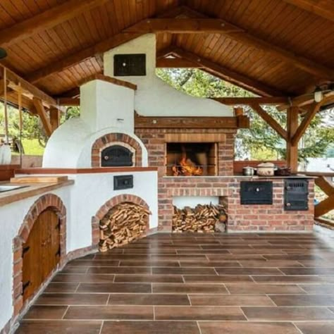 Design Per Patio, Covered Outdoor Kitchens, Brick Ovens, Outdoor Kitchen Appliances, Backyard Grilling, Outdoor Pizza Oven, Backyard Kitchen, Outdoor Kitchen Design Layout, Outdoor Kitchen Patio