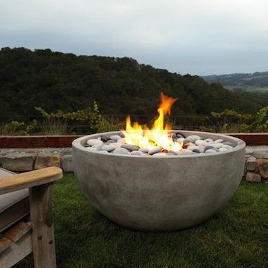 Outside Fire Pits, Fire Pit Materials, Fire Pit Ring, Types Of Fire, Cool Fire Pits, Portable Fire Pits, Stone Fire Pit, Concrete Fire Pits, Fire Pit Cover