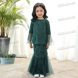 Fashion Anak, Kebaya Modern Dress, Toddler Dress Patterns, Batik Skirt, Stylish Kids Outfits, Outfit Zara, Kurung Moden, Kids Pattern, Batik Dress