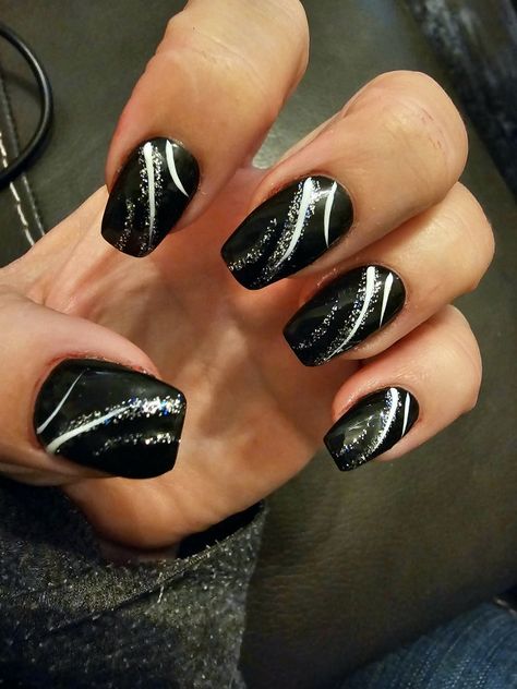 Holiday party nails, black, silver and white Black Silver New Years Nails, Simple Nail Patterns, Black Silver White Nails, Black And White Winter Nails, Black N Silver Nails, Black Nails With Silver Design, Silver Line Nails, Party Nails Black, Black And Sparkle Nails