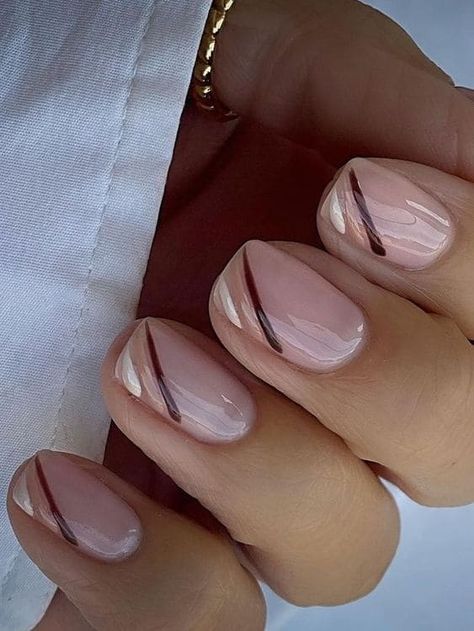 Very Short Nails Ideas Simple Fall, Gel Manicure Ideas For Short Nails Fall Art Designs, Short Gel Nail Designs Fall, Classy Nails Short, Fall Nails Short, Ongles Beiges, Short Fall Nails, Natural Nail Designs, Simple Fall Nails