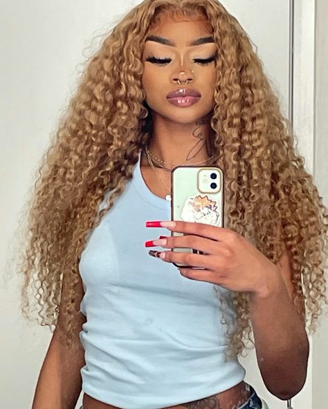 Long Curly Wigs, Highlight Wigs, Brazilian Lace Front Wigs, Blonde Curly Wig, Dyed Curly Hair, Highlight Color, Curly Lace Wig, Honey Brown Hair, Blonde Curly Hair