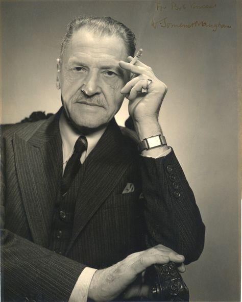 William Somerset Maugham, por George Platt Lynes George Platt Lynes, 50s Women, Somerset Maugham, Strapless Evening Gowns, Fine Photography, Writers And Poets, The Orator, Commercial Photographer, Metropolitan Museum Of Art