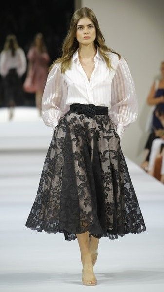 Alexis Mabille Fall 2018 Couture Alexis Mabille, Yennefer Of Vengerberg, Lace Outfit, Fashion Show Collection, Fall 2018, Skirt Design, Mode Inspiration, Couture Collection, Skirt Pattern