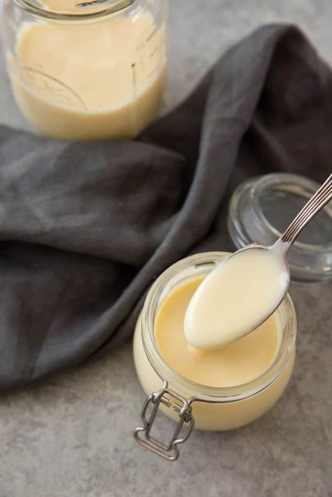 Sugar Free Sweetened Condensed Milk, Keto Condensed Milk, Evaporated Milk Substitute, Make Condensed Milk, Sugar Free Condensed Milk, Milk Video, Condensed Milk Recipe, Homemade Sweetened Condensed Milk, Homemade Condensed Milk