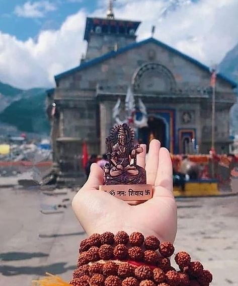 Image may contain: one or more people and outdoor Shiv Bhakt, Nainital Uttarakhand, Lord Shiva Mantra, Rudra Shiva, Shiva Shankara, Shiva Shankar, Mahakal Shiva, Lord Mahadev, Lord Siva