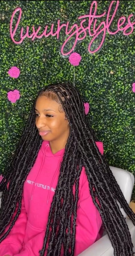 Long Buterfluffy Locs, Bufferfly Locs, Butter Locs, Fav Hairstyles, Future Hairstyles, Soft Locs, Braided Hairstyles For Black Women Cornrows, Butterfly Locs, Big Box Braids Hairstyles