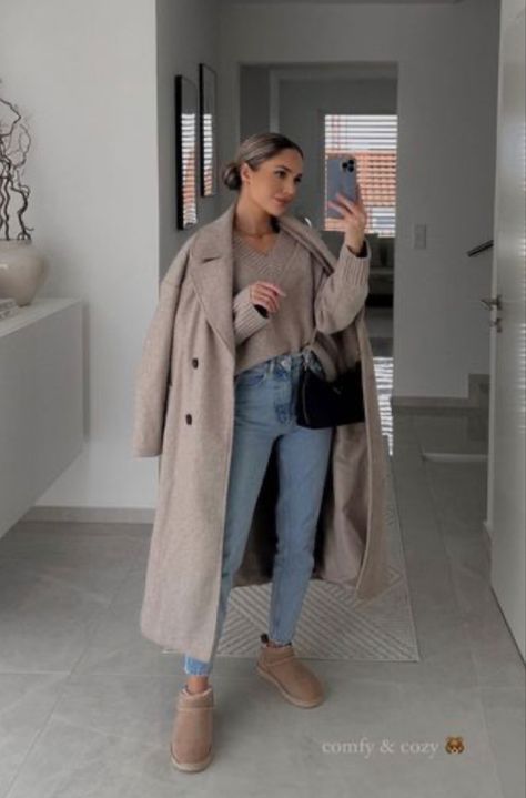 Trench Coat Outfit, Winter Fashion Outfits Casual, Paris Mode, Outfit Jeans, Mode Casual, Coat Outfits, Autumn Outfit, Outfit Inspo Fall, Fall Fashion Outfits