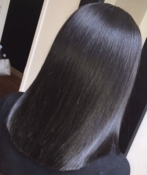 Light Brown Hair Straight, Brown Hair Straight, Black Hair Straight, Wigs Black Hair, Weave Bob, Straight Hair Highlights, Silk Press Hair, Pressed Natural Hair, Frontal Hair