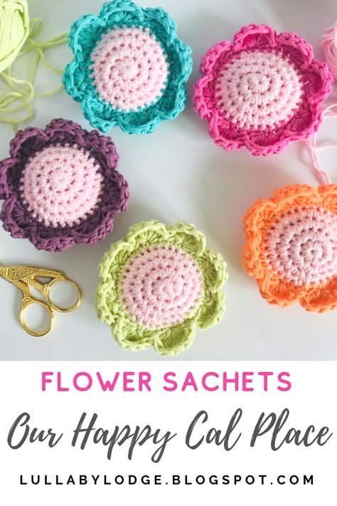 Crochet Potpourri Sachet, Crochet Sachet, Etsy Knitting Patterns, Small Crochet Gifts, Pin Cushions Patterns, Pretty Crochet, Bazaar Ideas, Crochet Cactus, Small Crochet