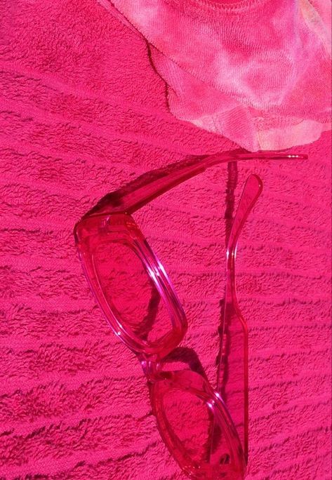 Cerise Pink Aesthetic, Magenta Pink Aesthetic, Fuschia Pink Aesthetic, Fuchsia Pink Aesthetic, Neon Pink Aesthetic Wallpaper Iphone, Pink Glasses Aesthetic, Pink Sunglasses Aesthetic, Aesthetic Wallpaper Iphone Pastel, Bright Pink Aesthetic