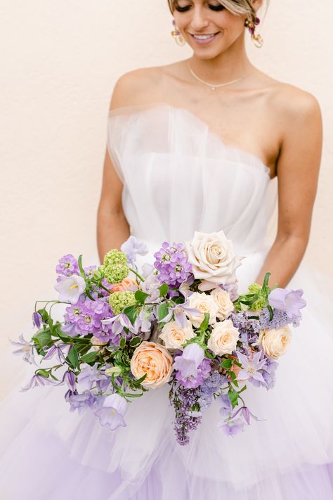 Romance in a Roman garden in the South of France with an exquisite display of flowers | Antibes Wedding Inspiration Pastel Purple Color Palette, Lavender And Peach Wedding, Honey Color Palette, Bridesmaid Dresses Lavender, Lilac Wedding Dress, Lilac Wedding Theme, June Wedding Colors, Mauve Bridesmaid Dresses, Pastel Purple Color