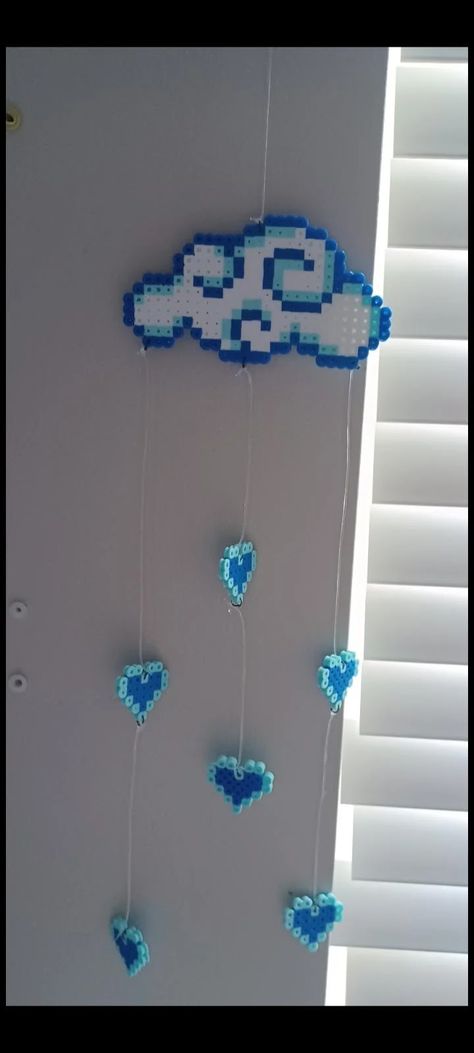 Cloud Perler Bead Patterns, Hanging Perler Beads, Hama Beads Room Decor, Perler Bead Star Patterns, Cloud Perler Beads, Perler Bead Patterns Hexagon Board, Perler Bead Patterns Aesthetic, Iron Beads Ideas Aesthetic, Hamahelmet Ideas