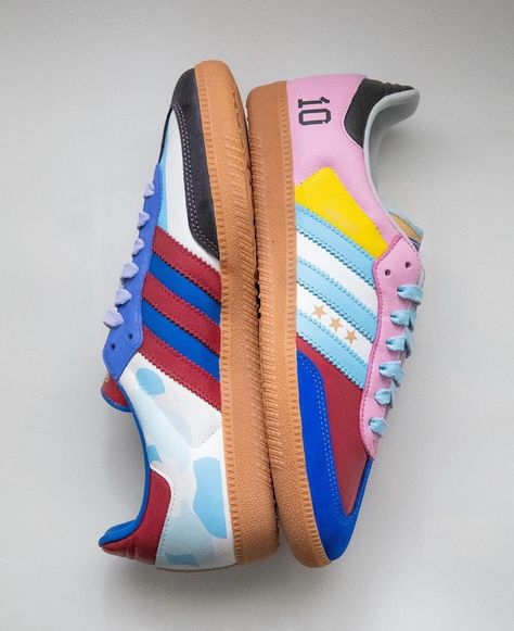 Adidas Multicolor Sneakers With Boost Midsole, Sporty Multicolor Custom Adidas Sneakers, Sporty Multicolor Adidas Sneakers, Adidas Multicolor Low-top Sneakers, Adidas Multicolor Slip-on Sneakers, Sporty Shoes, Striped Sneakers, Oscar Fashion, Adidas Trainers