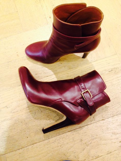 Michel vivien burgundy boots Michel Vivien, Burgundy Boots, Heel Boots, Beautiful Shoes, Fashion Boots, Heeled Boots, Ankle Boot, Boots, Heels