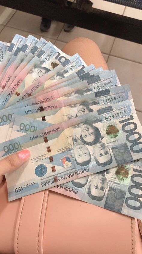 Cash Money Prank, Fake Money Prank, Cash Money Prank 2023, Philippine Pesos Money, Philippines Money Pictures, Money Prank, Rich Pictures, Prank Photos, Philippine Peso