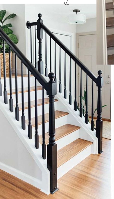 Mountain Stairs, Black Painted Stairs, Black Stair Railing, Stair Railing Makeover, Diy Staircase Makeover, Stairs Makeover Ideas, Black Staircase, Stairs Renovation, Painted Staircases