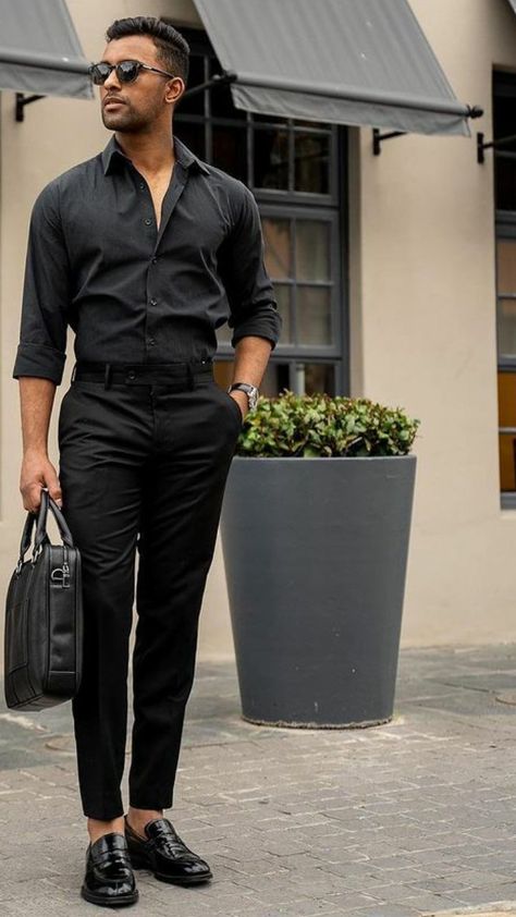 Loafers Men Outfit Formal, Full Black Outfit Men, All Black Classy Outfits, Teacher Man, Full Black Outfit, Loafers Men Outfit, Black Ootd, Party Outfit Men, Black Outfit Men