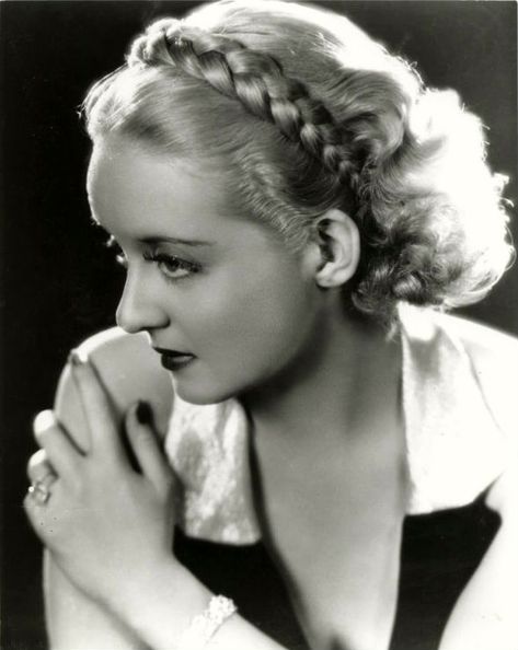 1930 Hairstyles, Vintage Braids, 1930s Hair, Bette Davis Eyes, Marion Davies, Dorothy Dandridge, 1930's Fashion, Betty Davis, Hollywood Hair