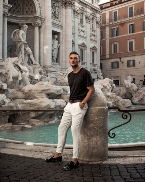 "THE SAINT ISSUE" - @robinsebastians via Robin Sebastian; Mens fall outfits, #FontanadiTrevi, #Rome, #Italy #menstyle #mensfall #outfit Rome Photo Ideas Men, Rome Poses, Fontana Di Trevi Photo Ideas, Rome Photoshoot, Rome Italy Photography, Rome Outfits, Mens Fall Outfits, Rome Photography, Rome Photo