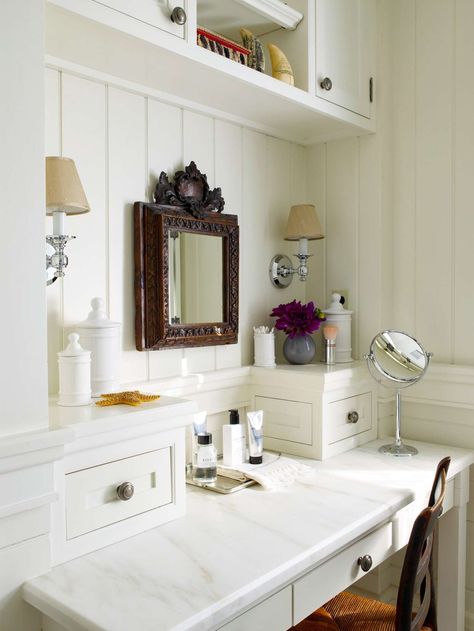 white-vanity-antique-mirror-cda60db6 Built In Makeup Vanity In Bathroom, Bathroom Makeup Vanity Ideas, Bathroom Makeup Vanity, Vanity Height, Makeup Vanity Ideas, Vanity Nook, Beige Wall Colors, Built In Vanity, Bedroom Decoration Ideas