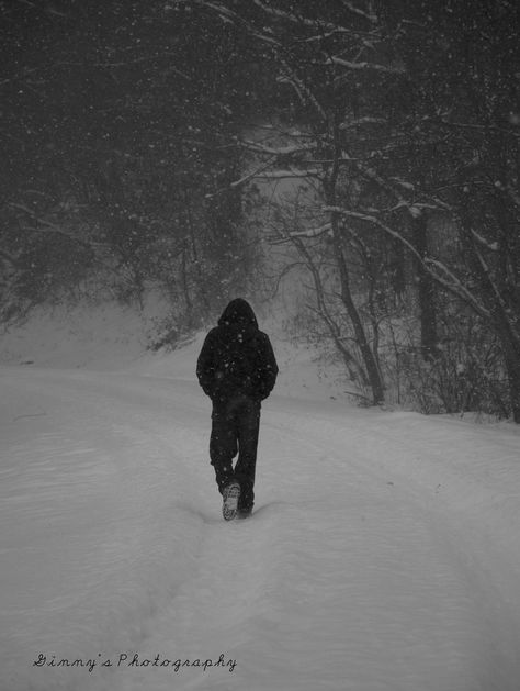 Winter Men Aesthetic, Winter Boy Aesthetic, Winter Photography Ideas, Candyland Characters, Man In Forest, Orbiting Jupiter, Cold Photography, Running In Snow, Dark Snow