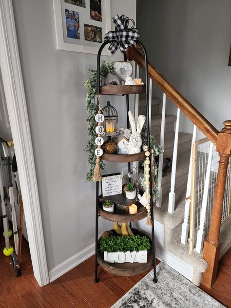 Tall Tiered Tray Decor, Bookcase Decorating Ideas, Entrance Table Decor, Tiered Shelves, Dream House Living Room, Tiered Shelf, Decor Tray, Shelf Decor Living Room, Styling Shelves