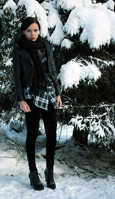 #2010 #style #awkward Shirt With Leather Jacket, Black Plaid Shirt Outfit, Plaid Shirt Outfits, Black Velvet Leggings, Black Plaid Shirt, Green Plaid Shirt, Black Faux Leather Jacket, Velvet Leggings, Wear Green