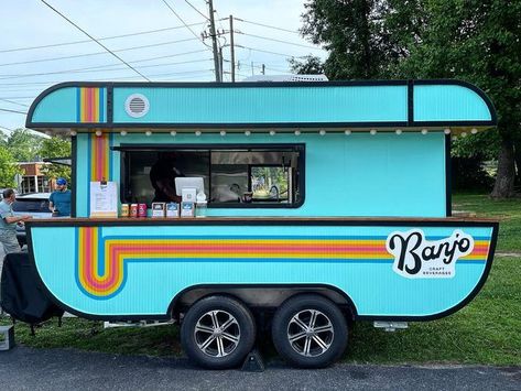 Banjo Coffee Company on Instagram: "Mama’s got a new ride! Come say 👋 to Faith and Nick in our new mobile espresso and tap bar officially debuting today at @communityfarmersmarkets in Grant Park and later today at the town green in Avondale Estates! This beauty is funky and ready to get you kids all hopped up on that good good bean juice. Woooo hoooooo! (Spros kickin in) #mobilebar #foodtruck #espresso #mobilecoffee #coffeebar #coffeelover #grantpark #farmersmarket #nitro #coldbrew #cold Snow Cone Stand, Bar Trailer, Food Vans, Food Trailers, Mobile Coffee Shop, Container Restaurant, Coffee Trailer, Mobile Food Cart, Mobile Coffee