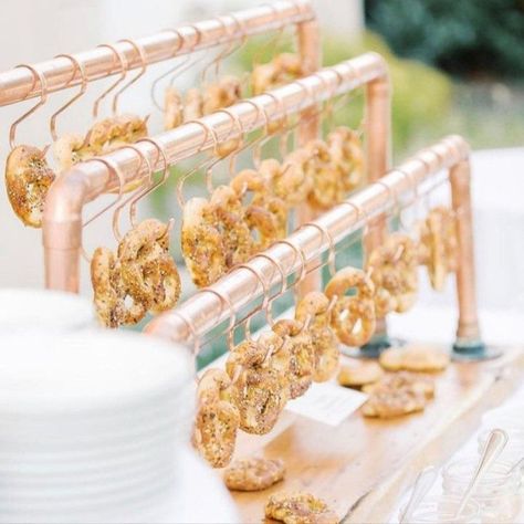 Pretzel Display, Wedding Hors D'oeuvres, German Party, Wedding Food Ideas, Donut Display, Wedding Food Stations, Philly Food, Wedding Donuts, Oktoberfest Party