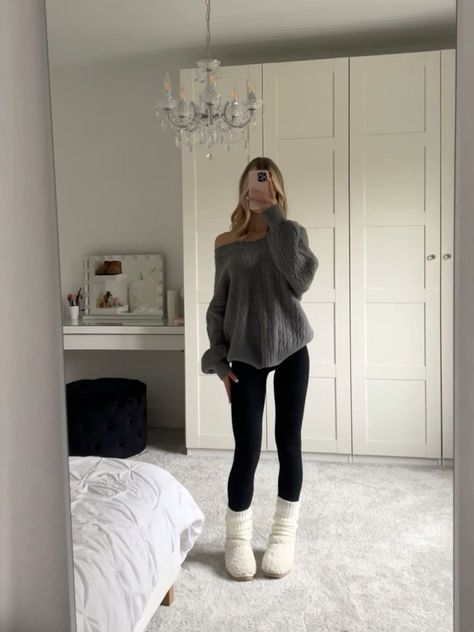 Outfits Leggins, Woman Leggings, Modele Fitness, Filmy Vintage, Look Legging, Chique Outfit, Looks Pinterest, Cold Outfits, Outfit Inspo Casual