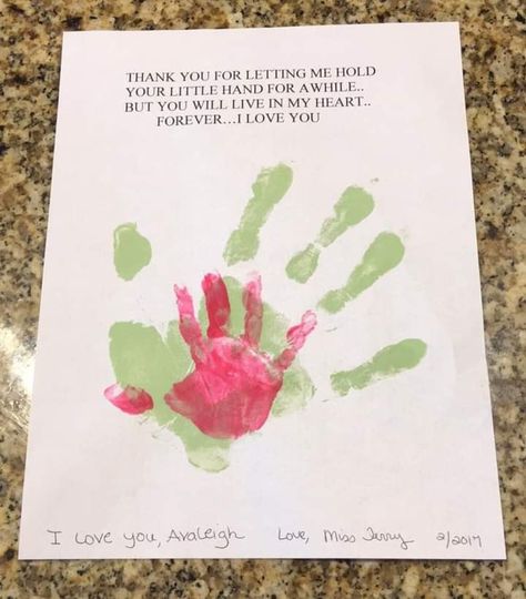 Teacher Student Handprint Craft, End Of Year Crafts For Toddlers, Last Week Of Preschool Ideas, End Of Year Toddler Craft, Last Day Preschool Activities, Leap Year Craft For Kids, Preschool Goodbye From Teacher, Last Day Of Daycare Craft, Goodbye Crafts For Kids