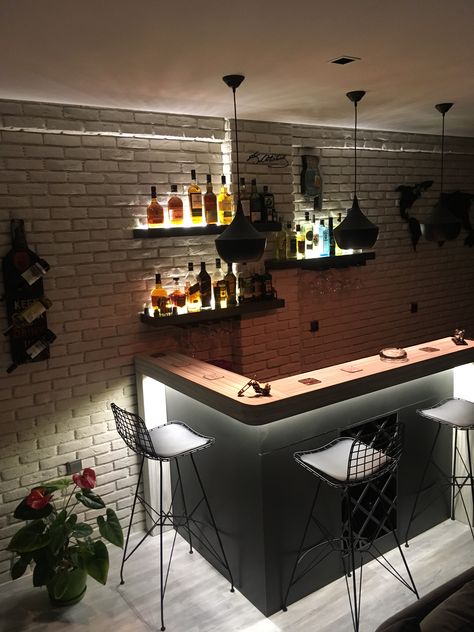 Simple Simple Bar Counter Design Home, Simple Bar Ideas For Home, Diy Indoor Bar Small Spaces, Simple Home Bar Ideas, Small Bar Ideas For Restaurants, Wall Bar Ideas Small Spaces, Mini Bar Ideas For Home, Small Bar Counter, Simple Bar Design