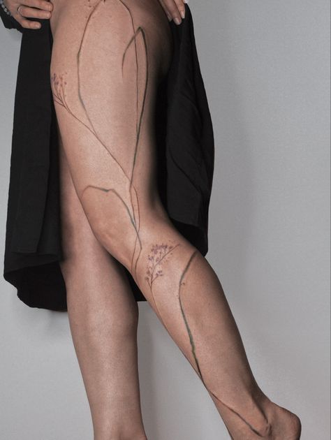 Abstract Tattoo On Leg, Leg Line Tattoos Women, Minimal Leg Sleeve Tattoo, Linework Leg Tattoo, Leg Fine Line Tattoo, Leg Line Tattoo, Full Body Line Tattoo, Abstract Leg Tattoo, Line Leg Tattoo