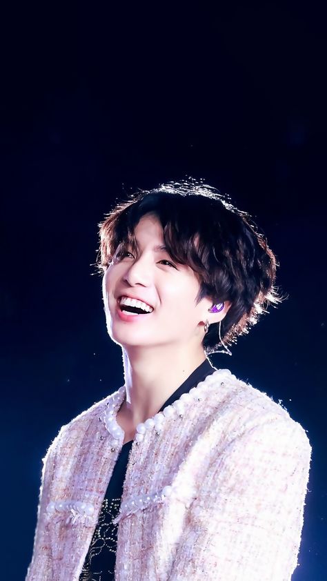 Kookie Wallpaper Cute, Jimin Funny Face, Korean Photoshoot, Photo Fix, Famous Lifestyle, Jungkook Smile, Jungkook Oppa, New Photos Hd, Bts V Pictures