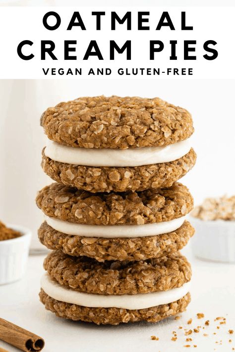 Creme Pie Recipe, Soft And Chewy Oatmeal Cookies, Ella Vegan, Vegan Oatmeal Cookies, Chewy Oatmeal Cookies, Oatmeal Creme Pie, Oatmeal Cream Pies, Homemade Oatmeal, Cookie Sandwiches