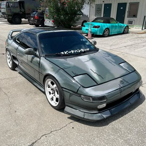 Anime Car Paint Job, Rc Car Paint Ideas, Car Dashboard Painting Ideas, Car Paint Ideas, Cool Car Paint Jobs, Bike Rides Photography, Chrysler Van, Miata Mods, Car Paint Jobs