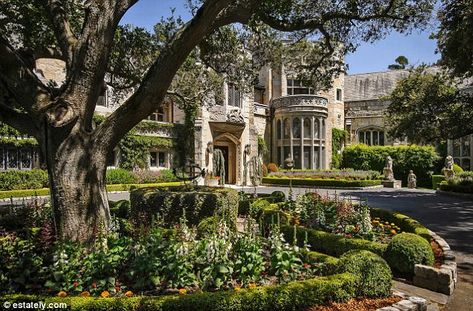 Want to live like a king? The American castle homes you can buy | Daily Mail Online Hillsborough California, English Estates, American Castles, Mediterranean Exterior, Editorial Inspiration, Castle Home, Castle Mansion, English Tudor, Castle House