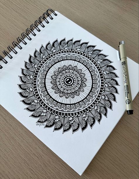 Round Mandala Art Design Round Mandala Art, Mandala Art Design, Round Mandala, Simple Mandala, Mandala Design Art, Mandala Art, Art Design, Art, Design