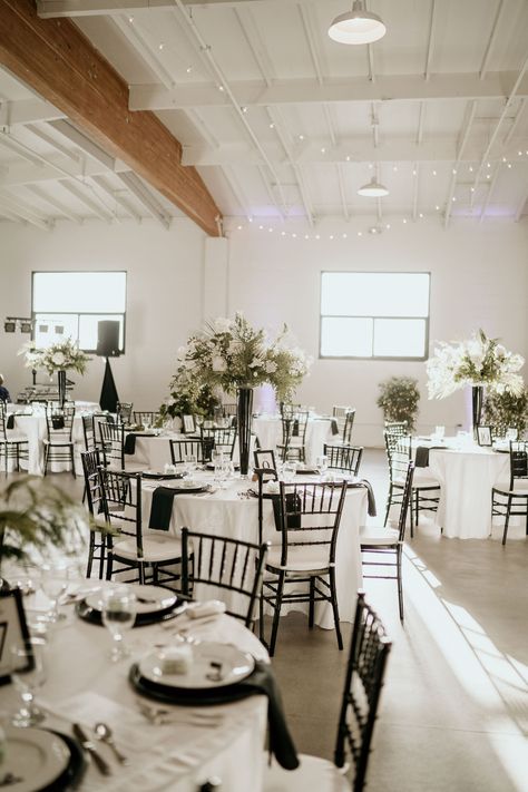 White Black And Gold Wedding Theme, Black And White Venue Wedding, Black White Reception Decor, Black And White Wedding Accent Color, Black Classic Wedding, Wedding Centerpiece With Cylinder Vases, Black Glam Wedding Decor, Black And White September Wedding, White Table Cloth Black Chairs Wedding