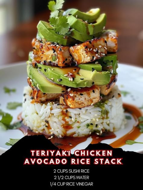 Shrimp Avocado Rice Stack, Chicken Avocado Rice, Avocado Rice, Awesome Appetizers, Avocado Chicken, Weight Watchers Snacks, Shrimp Avocado, Healthy Food Dishes, Dinner Recipes Easy Quick