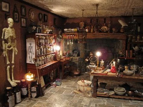 If anyone has a source for this spectacular witches den/lab...please tell me! Witch Room, Witch Cottage, Haunted Dollhouse, Kitchen Witchery, Witch House, Kitchen Witch, My New Room, Haunted House, Dollhouse Miniatures