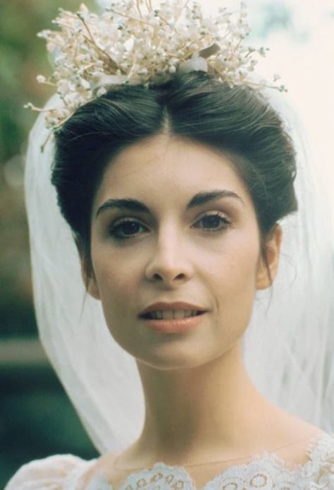 Talia Shire, la inolvidable 'Connie' en 'El Padrino'. Connie Corleone, Sonny Corleone, Godfather 1, Godfather 1972, Corleone Family, Talia Shire, Don Vito Corleone, Vito Corleone, Don Corleone