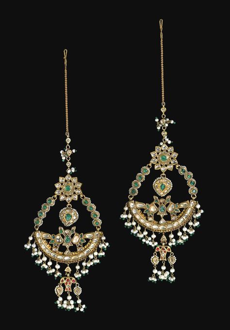 Antique Jewelry Drop Earrings With Historical Design, Victorian Jumkas, Victorian Antique Gold Brass Earrings, Mughal Empire Jewelry, Victorian Polki Earrings, Vintage Indian Jewelry, Rajputi Jewellery, Jewelry Knowledge, Antique Jewelry Indian