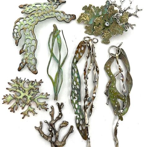 Eileen O’Shea (@youluckygirl) • Instagram photos and videos Seaweed Jewellery, Silver Clay Jewellery, Lichen Inspired Jewellery, Sea Inspired Art, Metal Clay Art, Moss Jewelry, Nature Collage, Layered Art, Copper Art