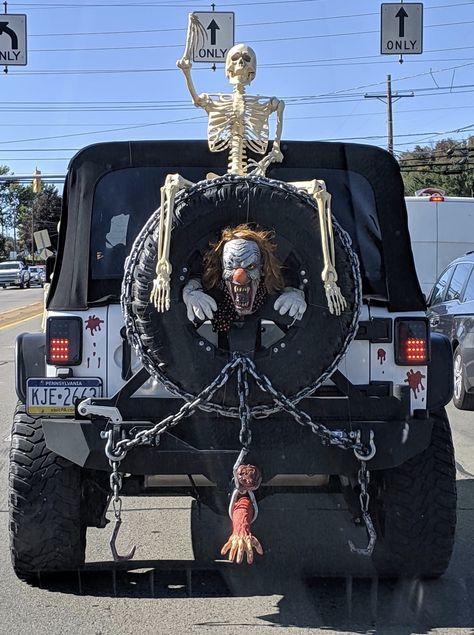 Halloween Truck Decorations Trunks, Vehicle Halloween Decor, Bronco Halloween Decor, Skeletons On Jeep, Halloween Decorations For Jeep Wrangler, Jeep Parade Decorations, Jeep Halloween Decor, Fall Jeep Decorations, Horror Car Decor