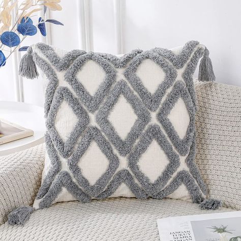 PANOD Super Soft Farmhouse Decorative Plush Throw Pillow Covers 18 x 18 Grey ,Solid Diamond Pattern Tufted with Tassels Modern Accent Boho Square Cushion Cover Pillow Case for Couch Sofa Square Cushion Cover, White Cushion Covers, Farmhouse Throw Pillow, Chenille Throw, Boho Throw Pillows, Boho Cushions, Garden Pillows, Cover Pillow, Couch Sofa